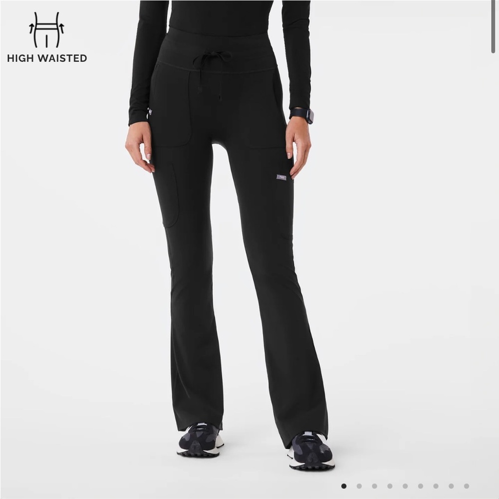 Figs High Waisted Seville Flare ScrubLegging